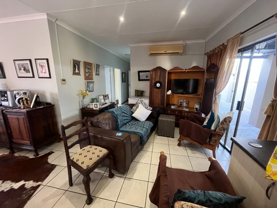 3 Bedroom Property for Sale in Olyfvenhoudtsdrift Northern Cape
